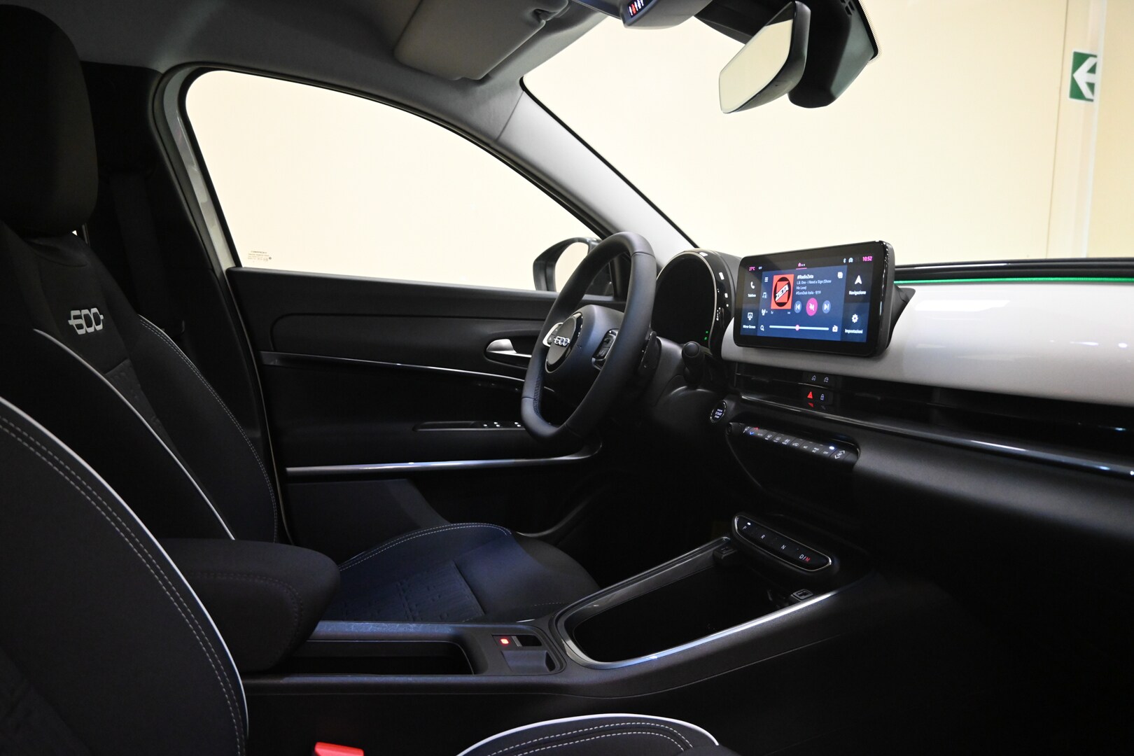 FIAT 600 (2023–>) 600 Hybrid 145 CV DCT MHEV Icon