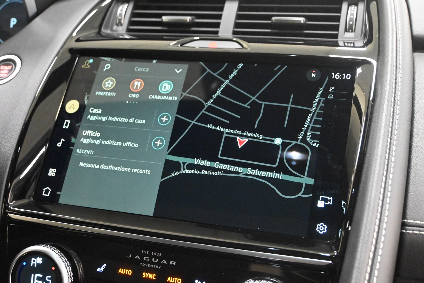 JAGUAR E-Pace (X540) E-Pace 1.5 I3 160 CV…