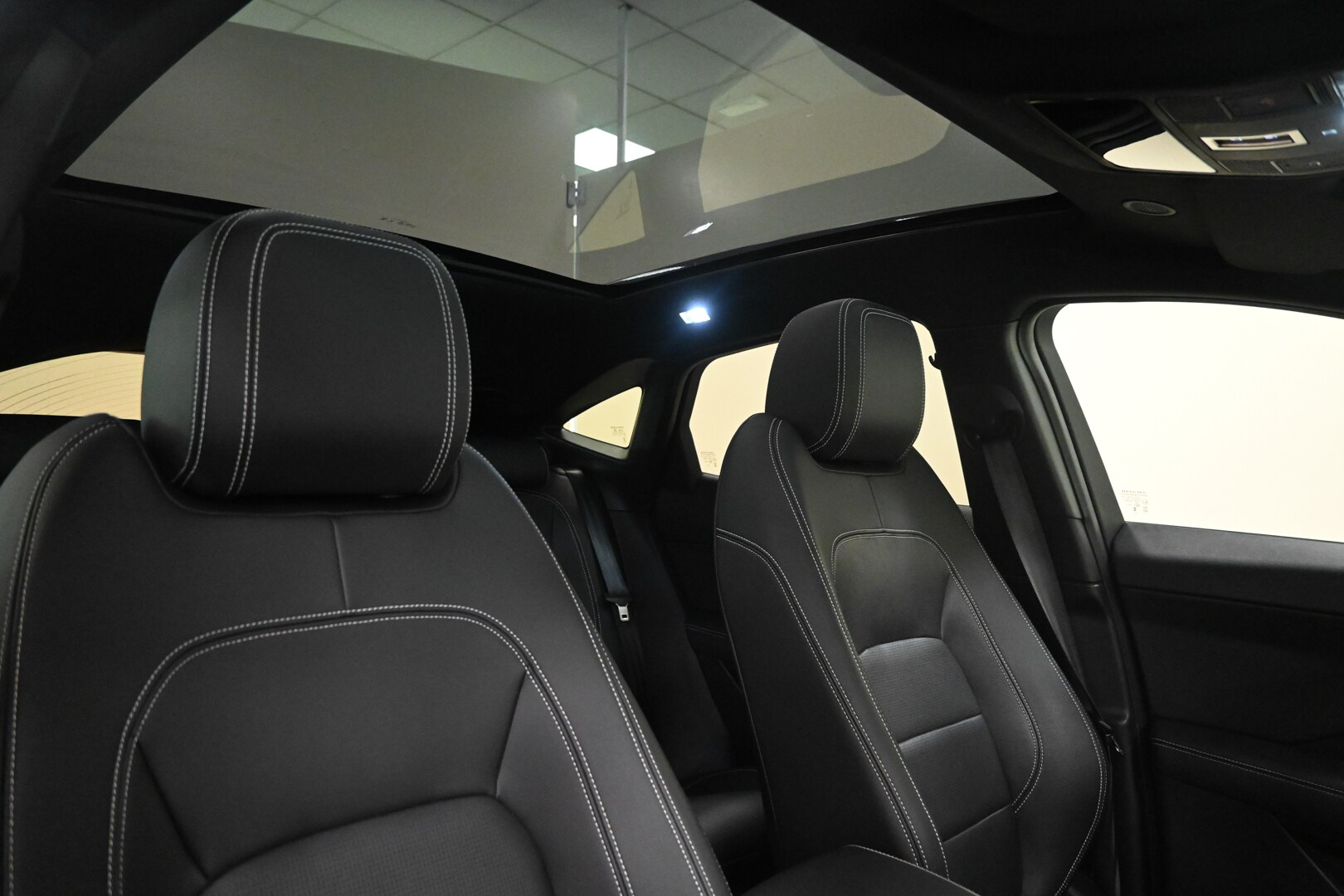 JAGUAR E-Pace (X540) E-Pace 1.5 I3 160 CV…