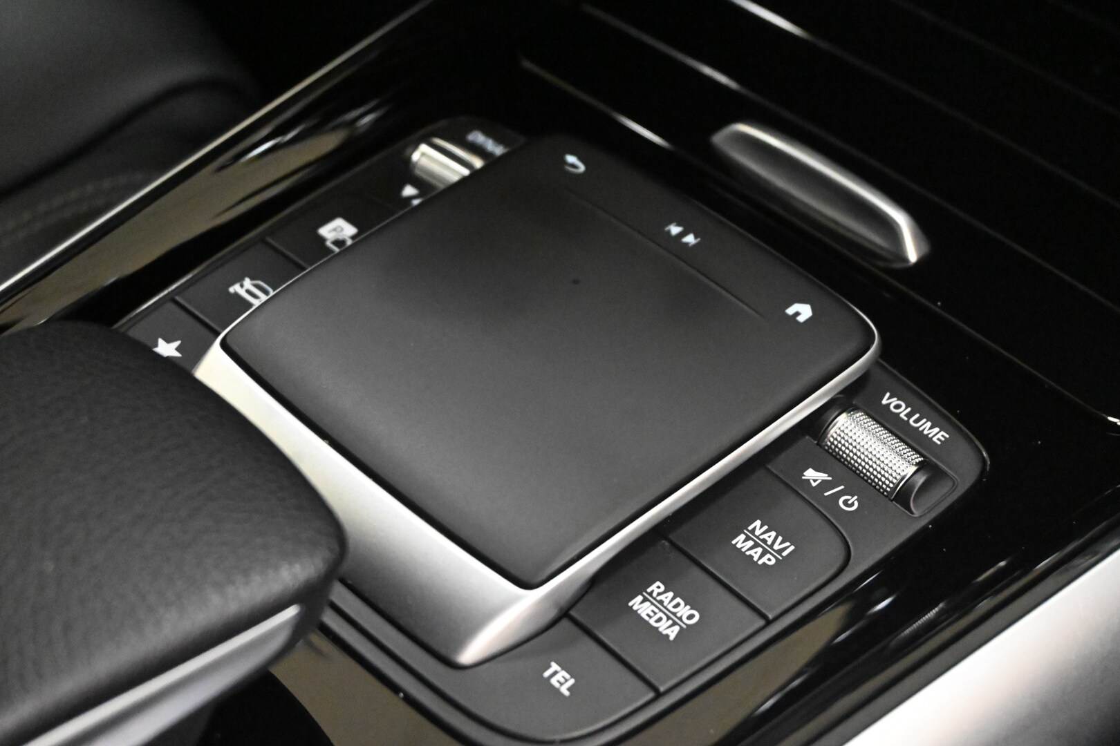 MERCEDES Classe B (W247) B 180 Automatic Sport