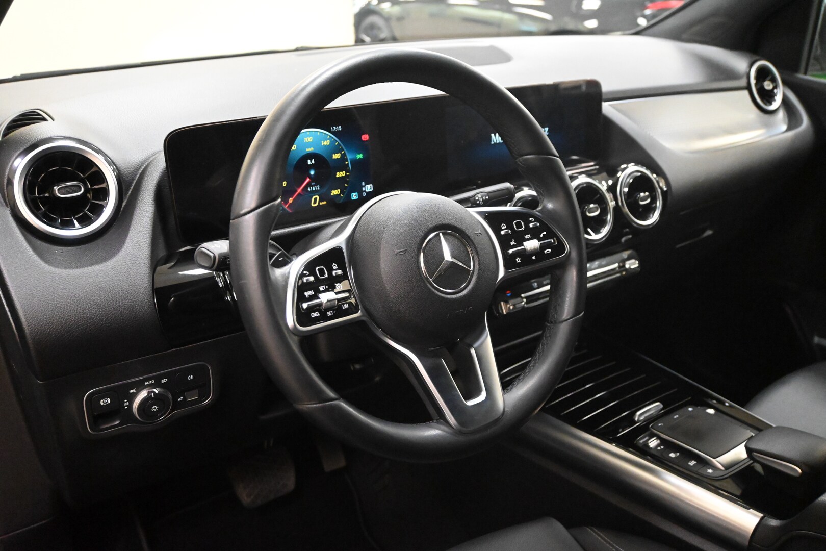 MERCEDES Classe B (W247) B 180 Automatic Sport