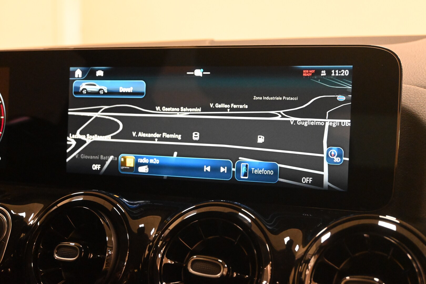 MERCEDES GLA (H247) GLA 180 d Automati…