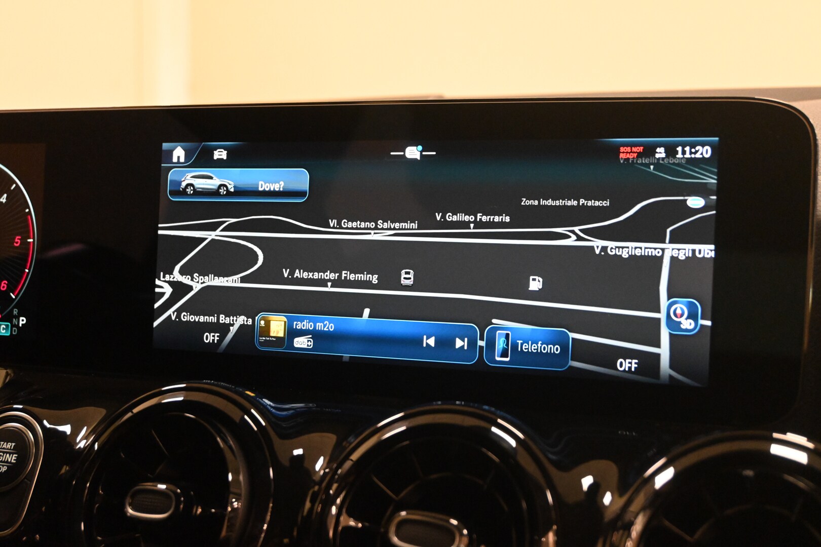 MERCEDES GLA (H247) GLA 180 d Automati…