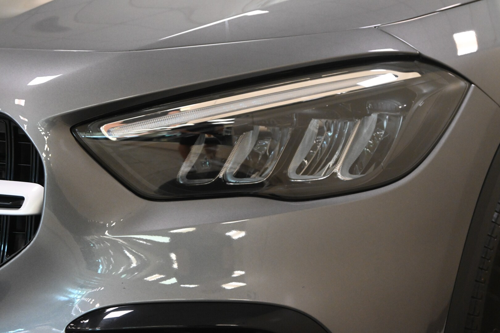 MERCEDES GLA (H247) GLA 180 d Automati…