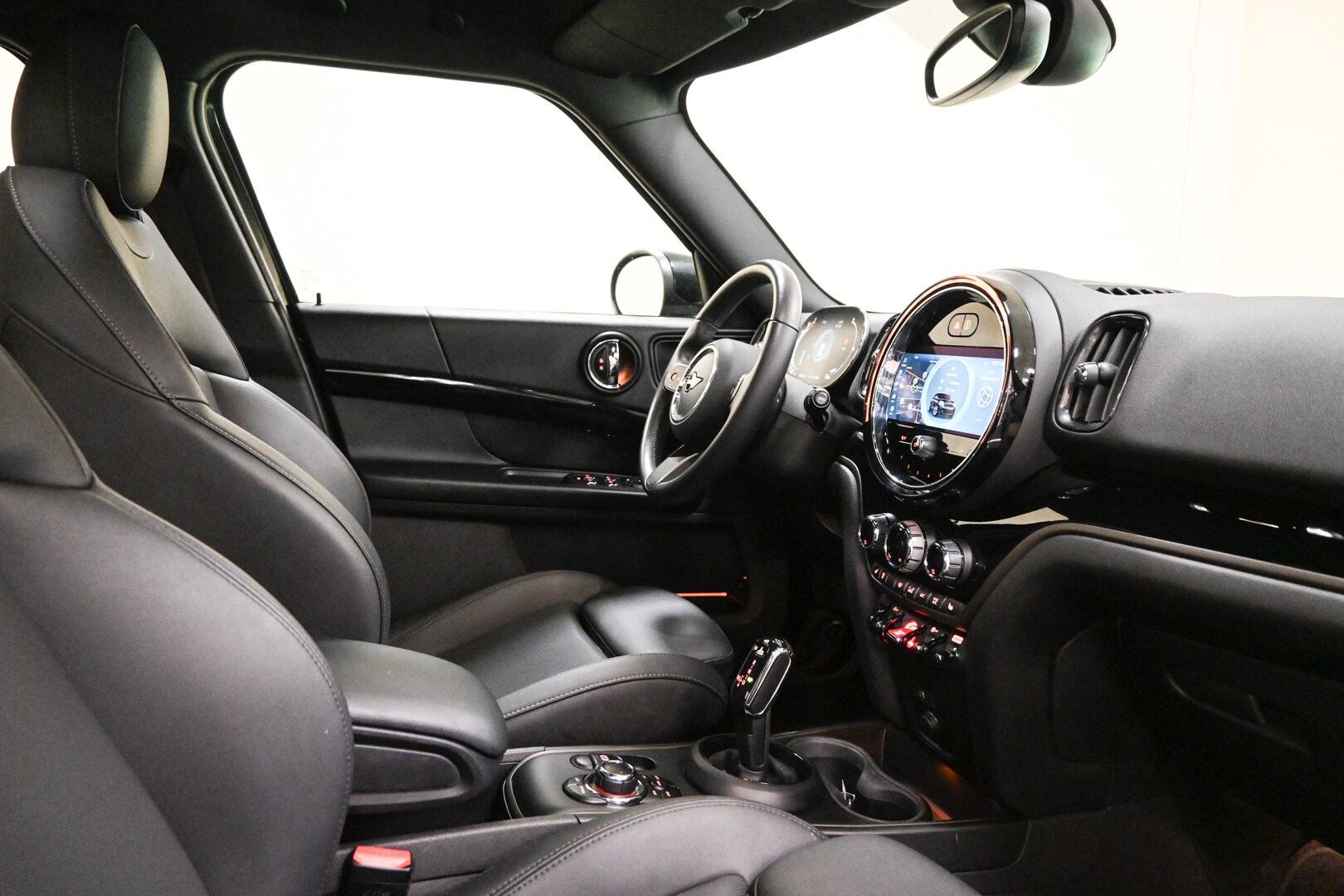 MINI Mini Countrym.(F60) Mini 1.5 Cooper Busine…