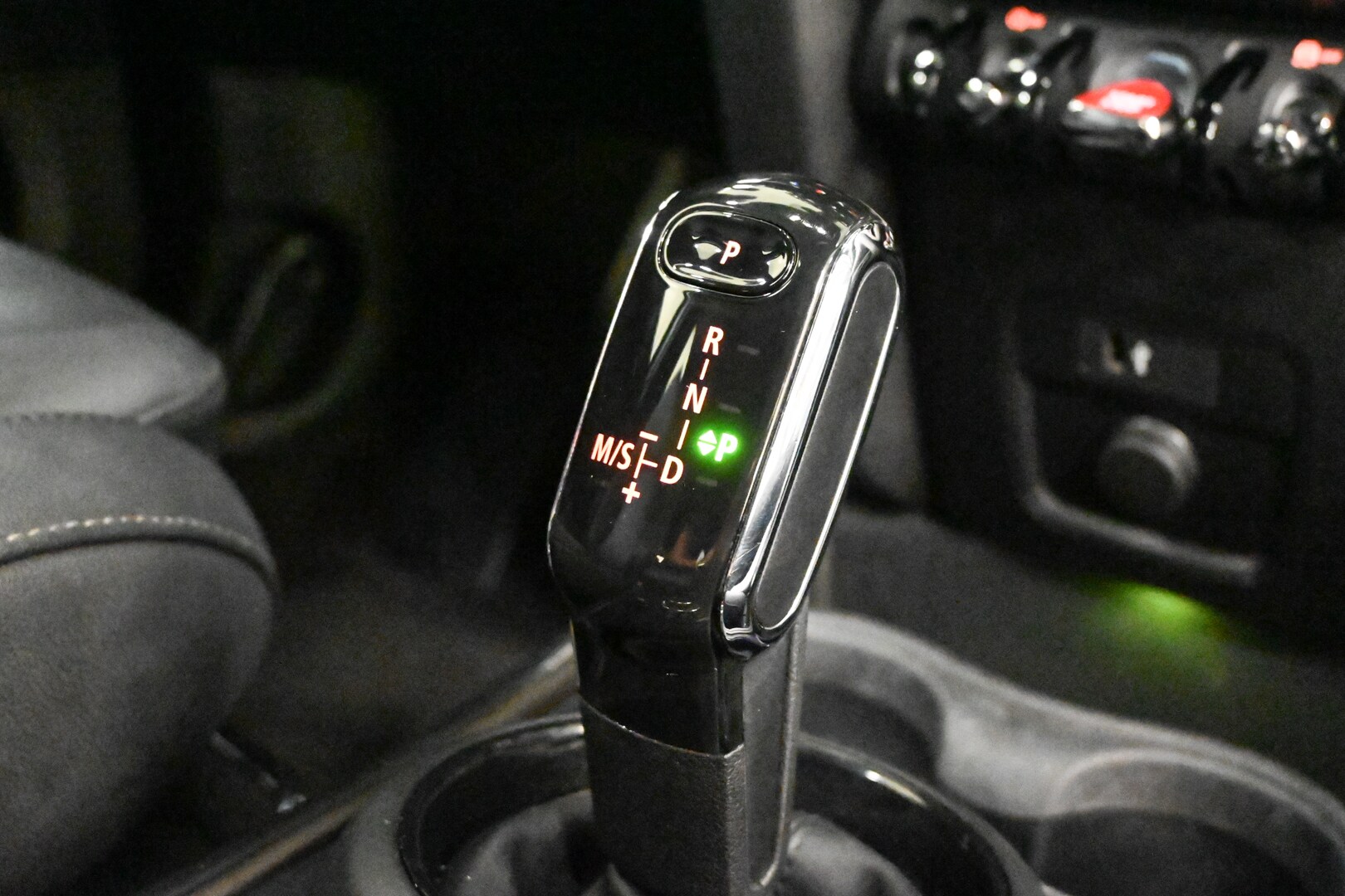 MINI Mini Countrym.(F60) Mini 1.5 Cooper Busine…