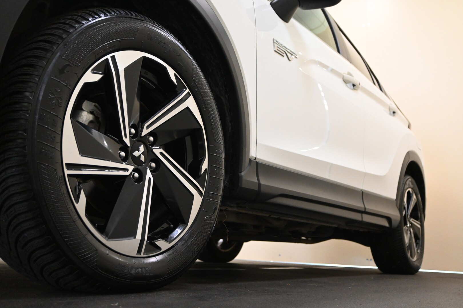 MITSUBISHI Eclipse Cross Eclipse Cross 2.4 MIVE…