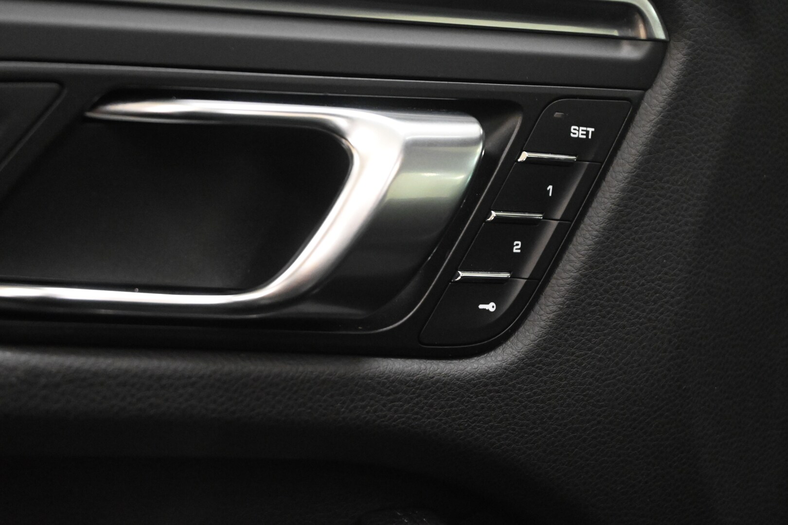 PORSCHE Macan 1ªs. ’13-’25 Macan 2.0