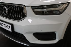 VOLVO XC40 (2017–>) XC40 T2 Geartronic Momentu…