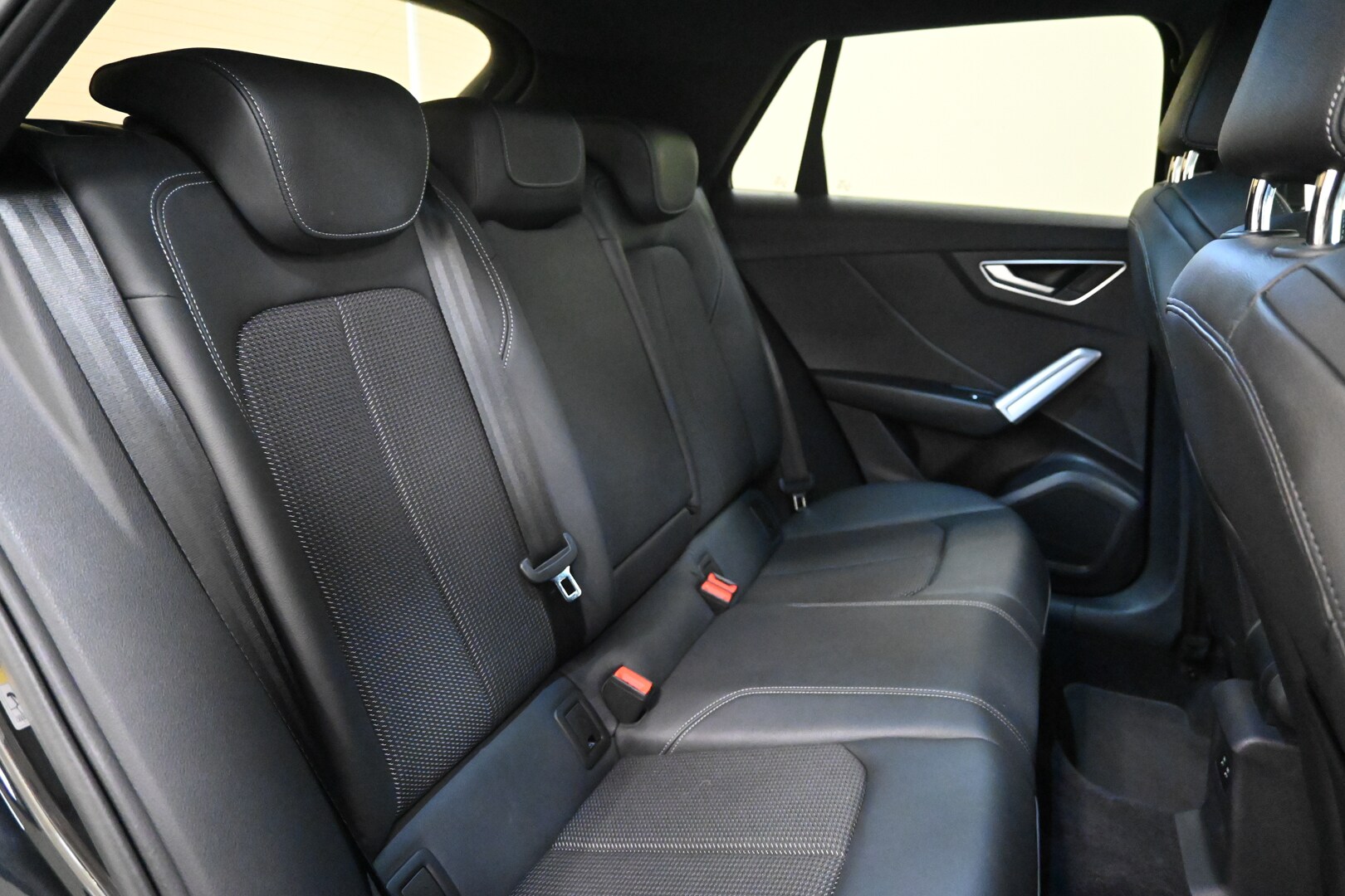 AUDI Q2 Q2 30 TDI S line Edition