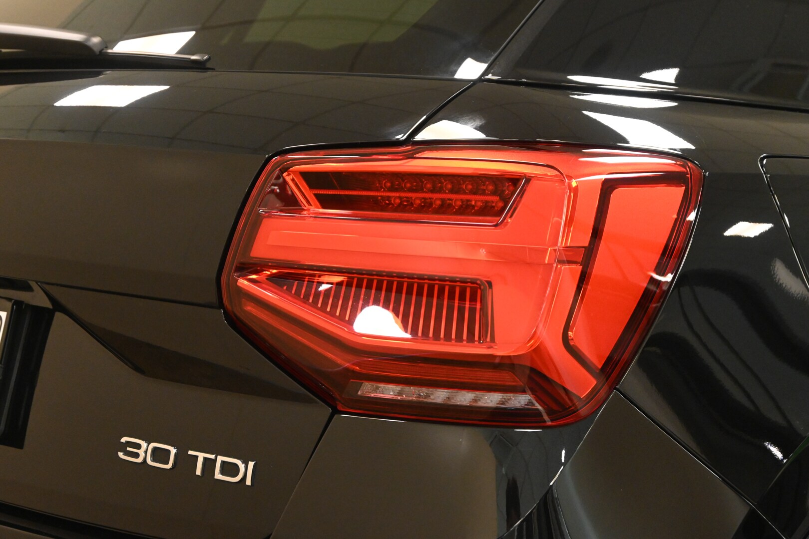 AUDI Q2 Q2 30 TDI S line Edition