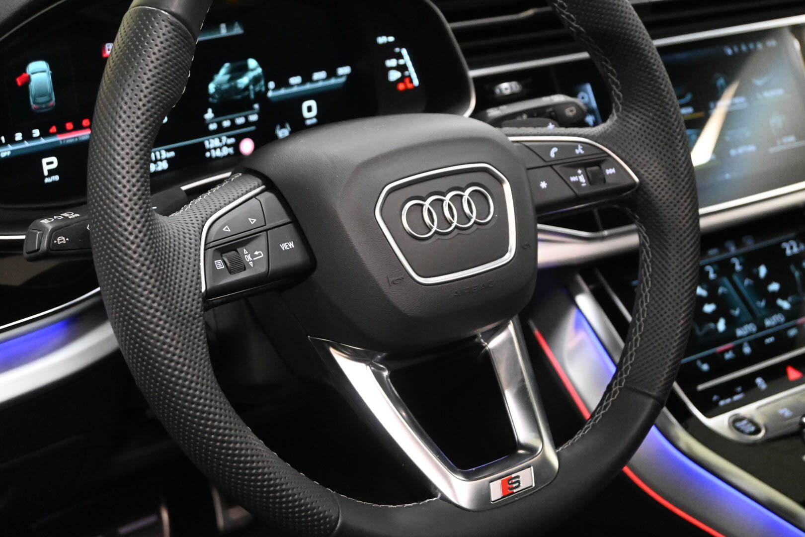 AUDI Q7 2ª serie Q7 SUV 50 TDI quattro tiptron…