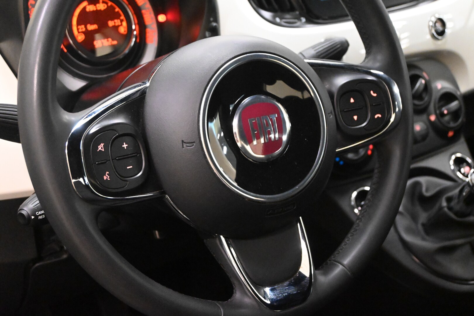 FIAT 500 (2015-2024) 500 1.0 Hybrid Club