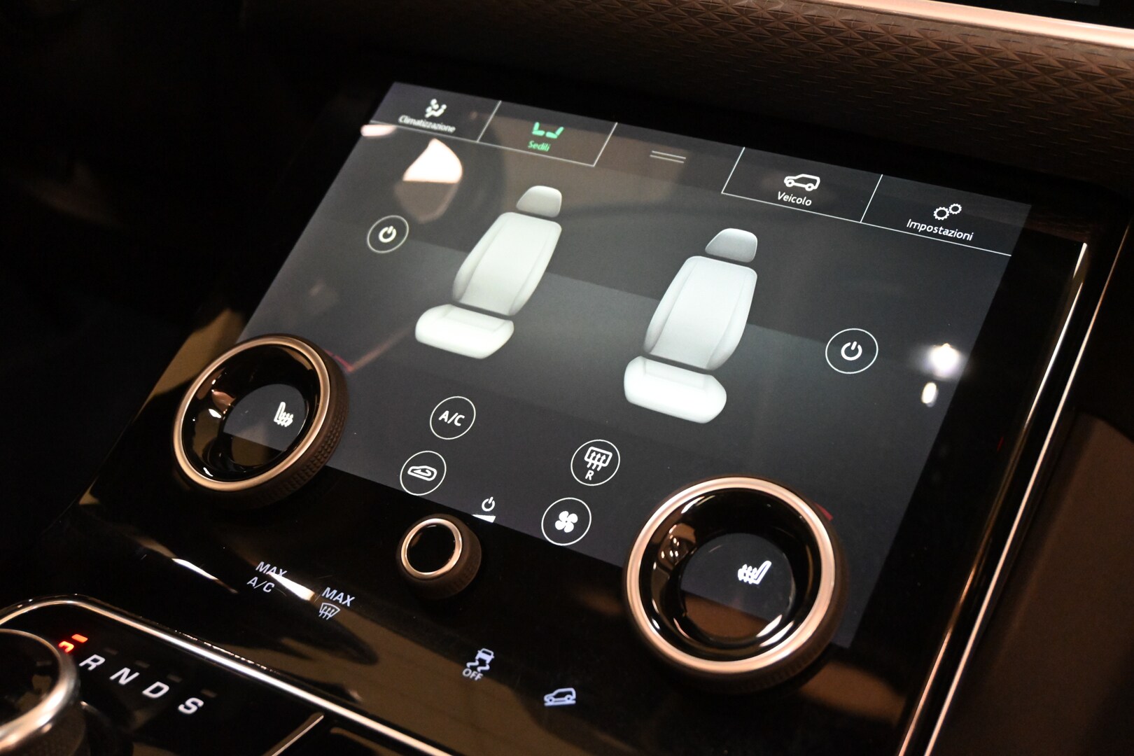 LAND ROVER Range Rover Velar Range Rover Velar …