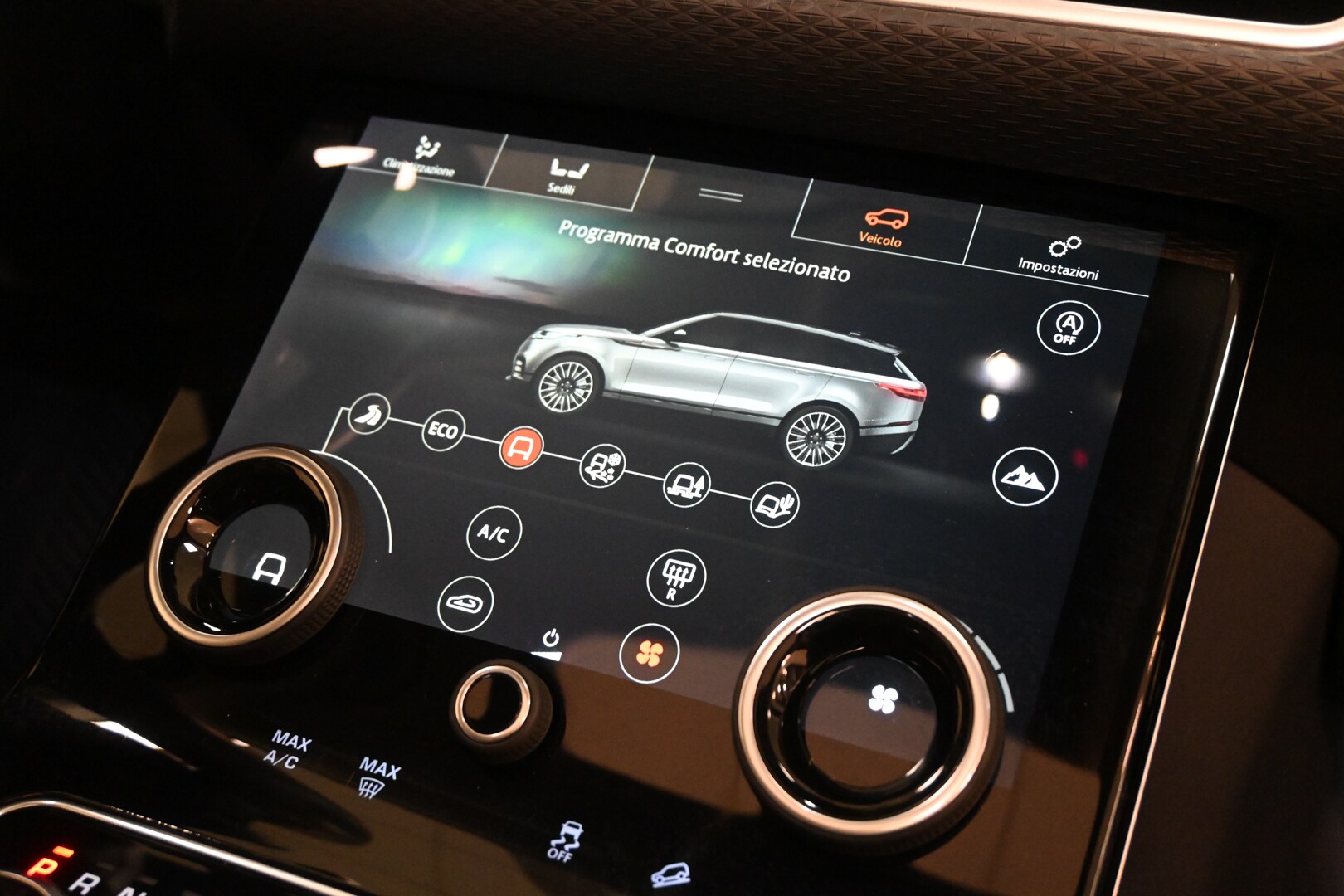 LAND ROVER Range Rover Velar Range Rover Velar …