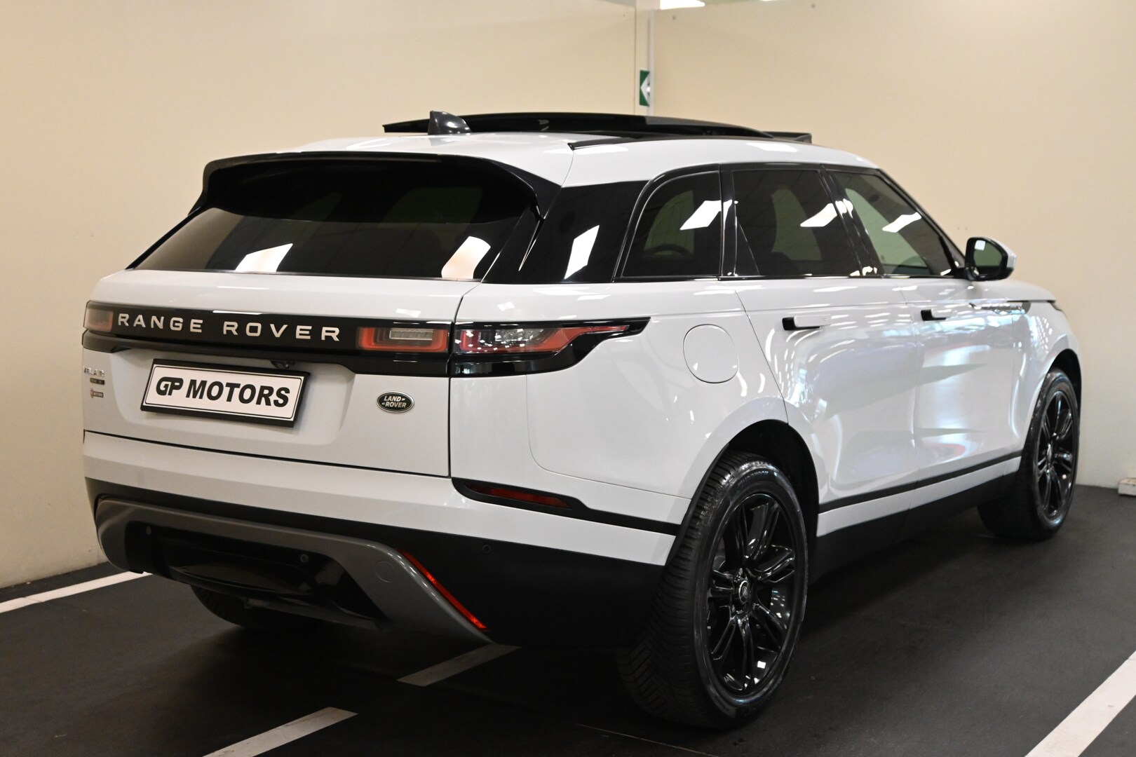 LAND ROVER Range Rover Velar Range Rover Velar …