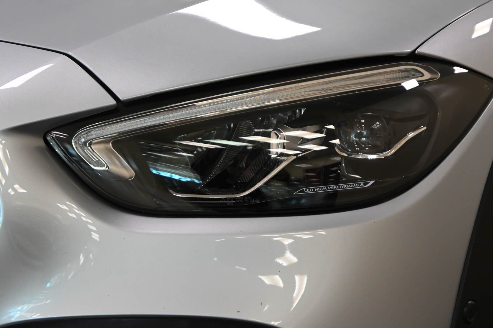 MERCEDES Classe C (W/S206) C 220 d Mild hybri…