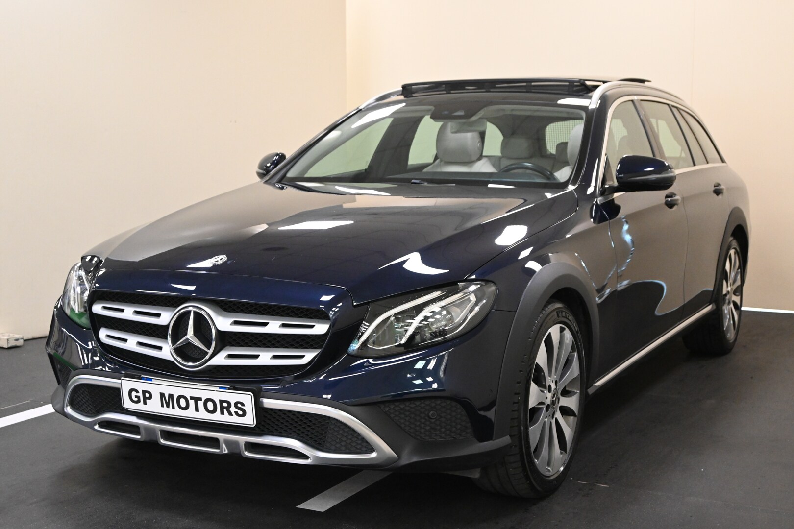 MERCEDES Classe E (W/S213) E 220 d S.W. 4Mati…