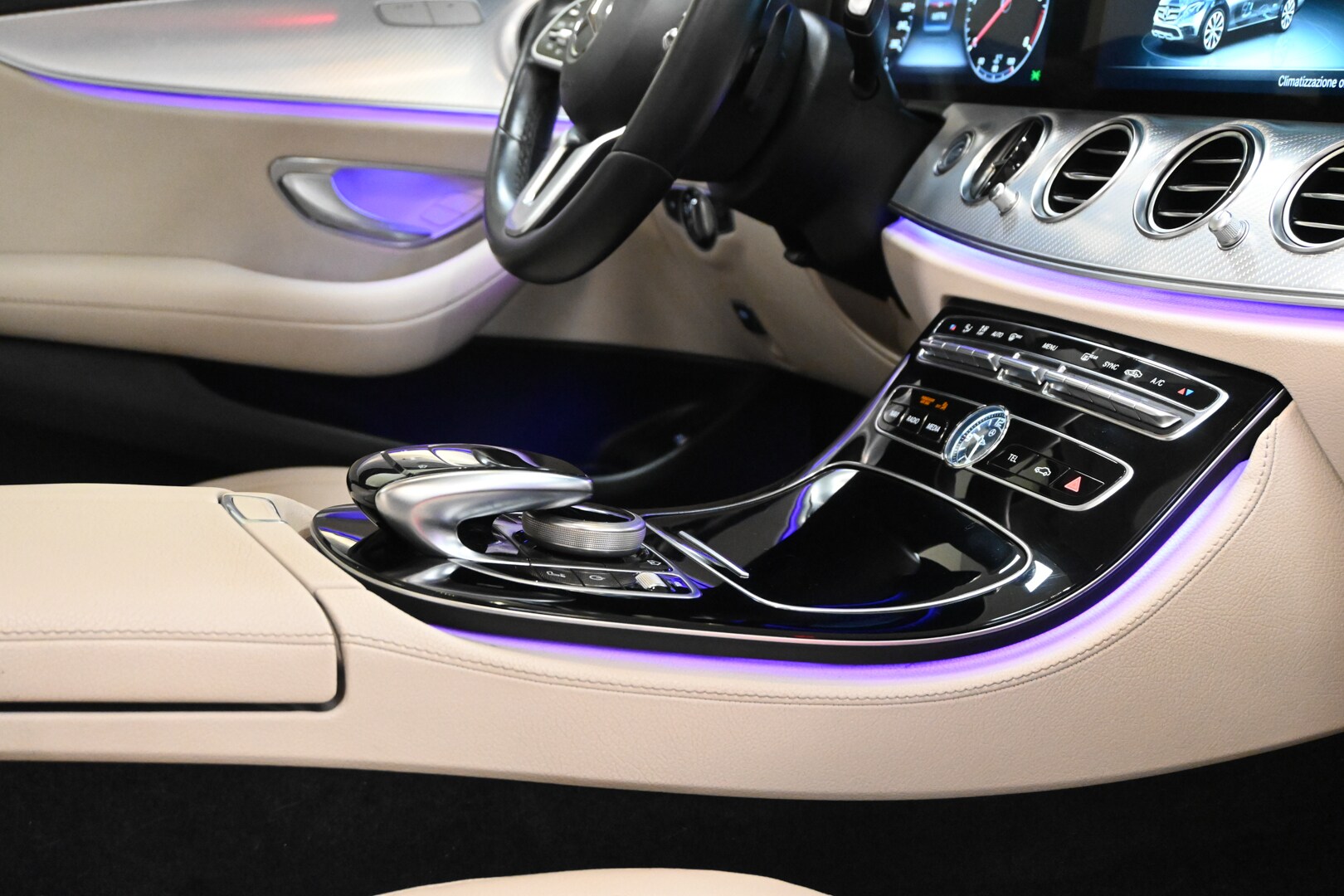 MERCEDES Classe E (W/S213) E 220 d S.W. 4Mati…