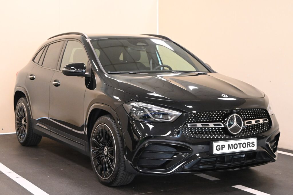 MERCEDES GLA (H247) GLA 200 d Automati…