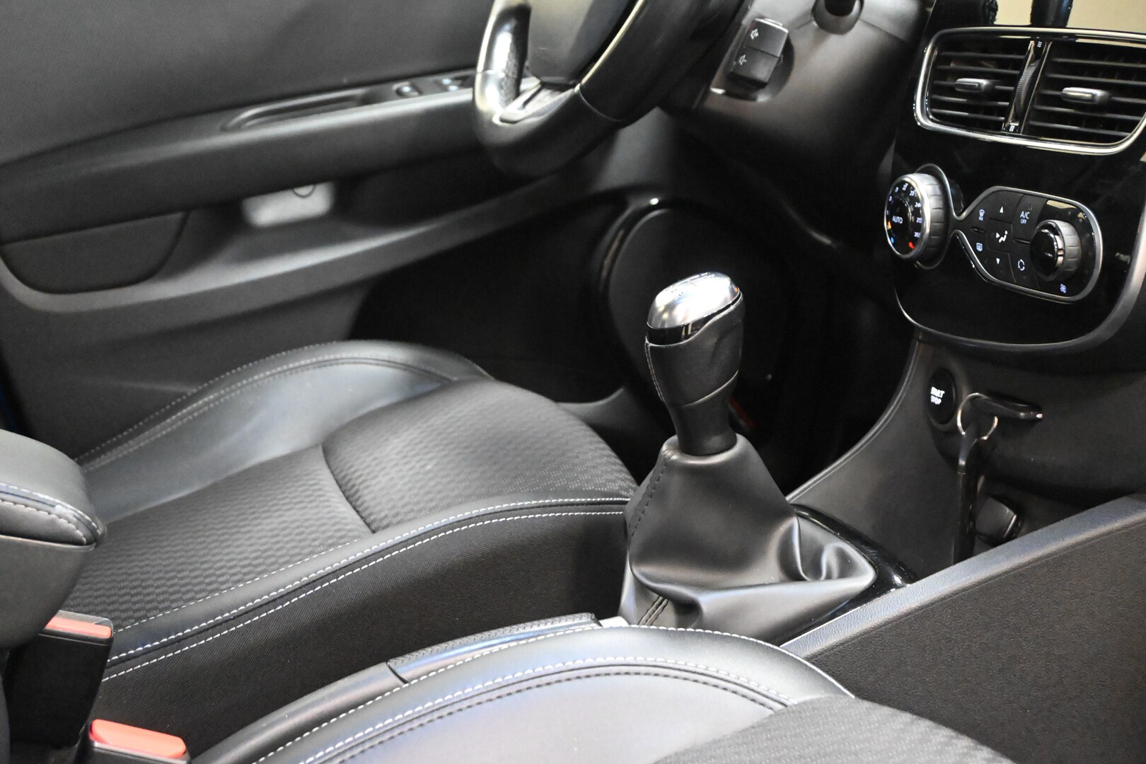 RENAULT Clio 4ª serie Clio dCi 8V 90 CV Start&…